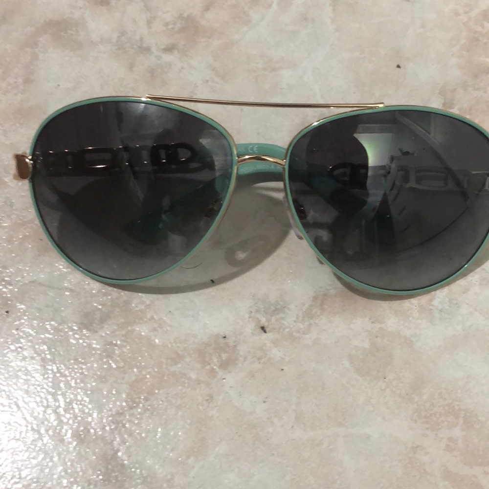 Rocawear sunglasses